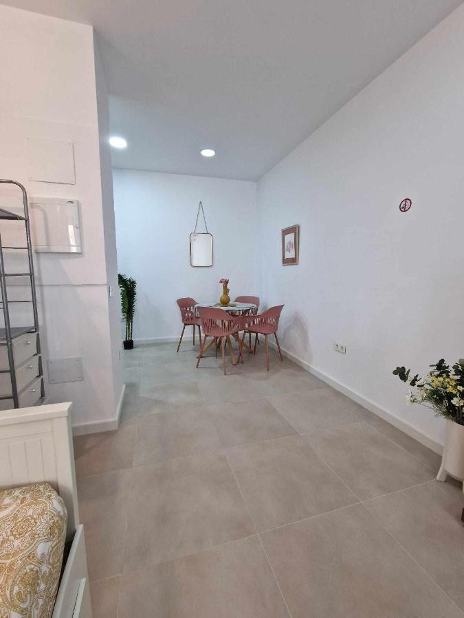 Moderno Apartamento 3 En Calle Marmoles Málaga Kültér fotó
